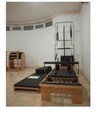 Ladende Übungs-Ausrüstung 200kg Pilates tiefe untersetzte Pilates-Reformer-Maschine